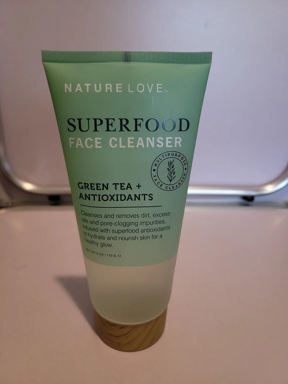Superfood Green Tea Face Cleanser - Green
